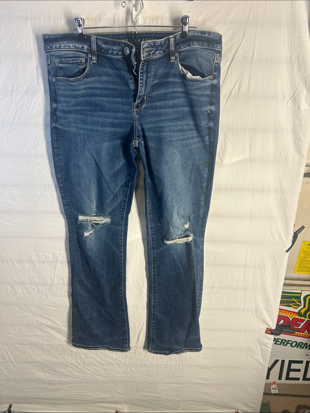 American Eagle Outfitters Distressed Boyfriend Jeans in Dark Blue